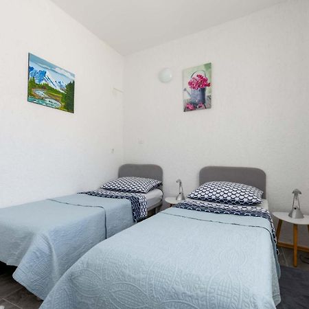 Dvi Ulike Apartment Labinci Exterior photo